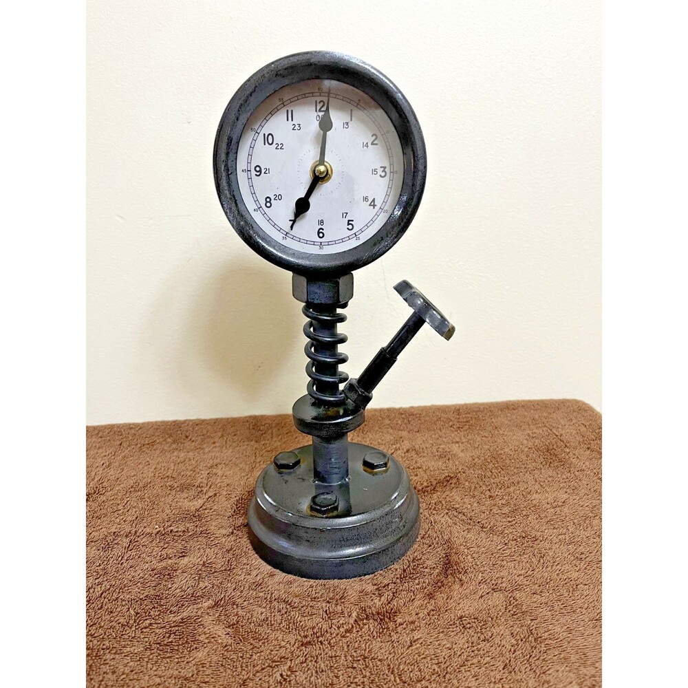 Vintage "Steam Punk," Pressure Gauge (Simulated) Quartz Clock - Unbranded - RARE